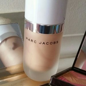 Marc jacobs beauty dew drops