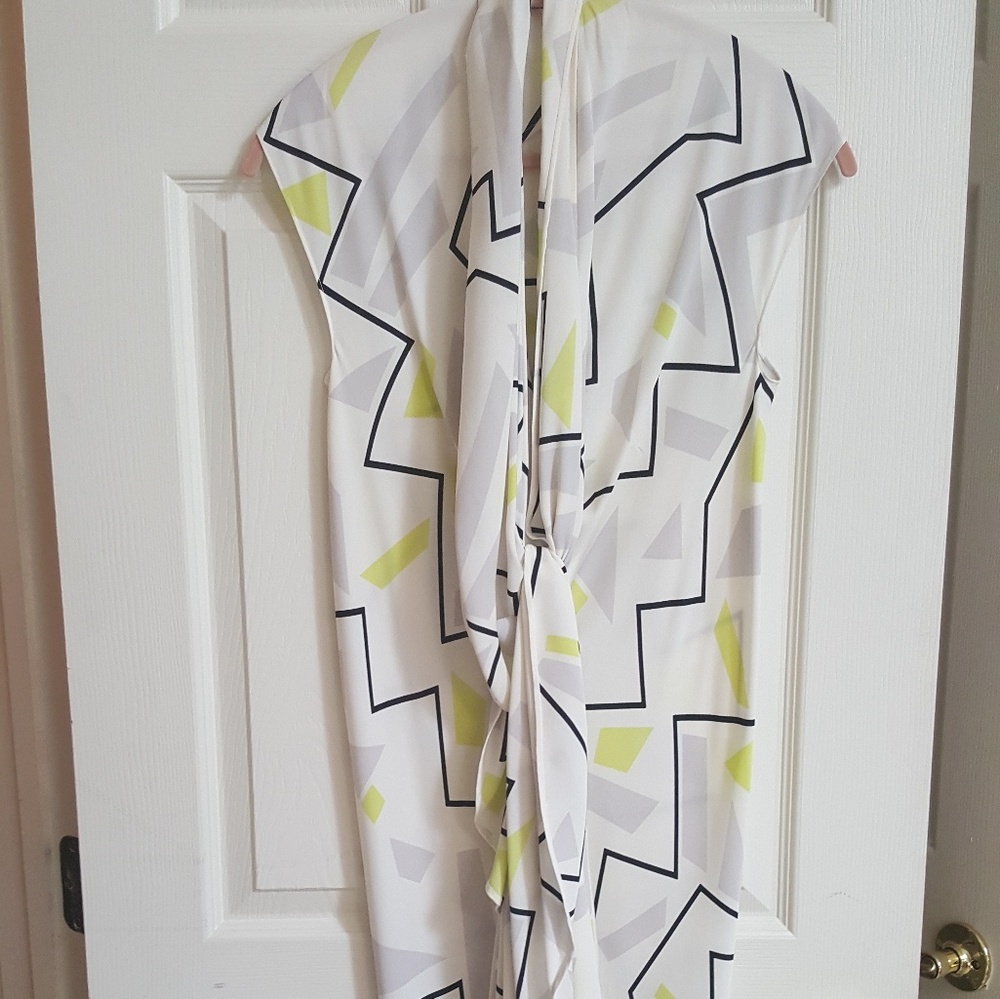 Diane Von Furstenberg 100% Silk Dress