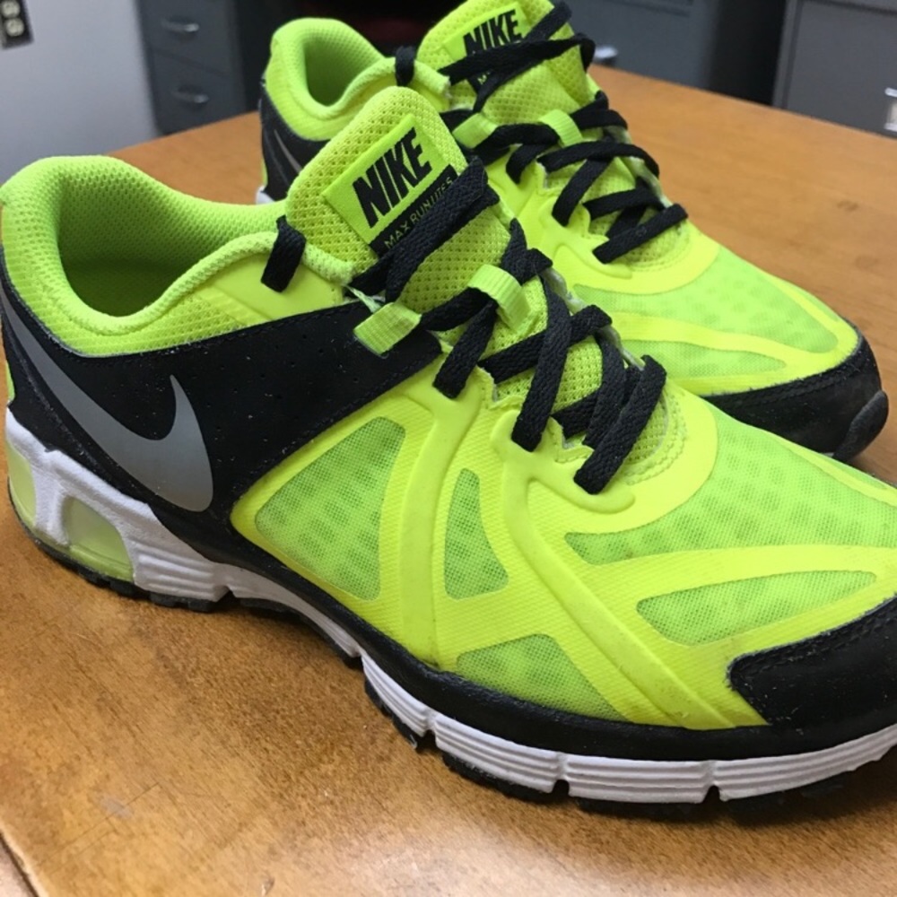 Nike Max Run Lite
