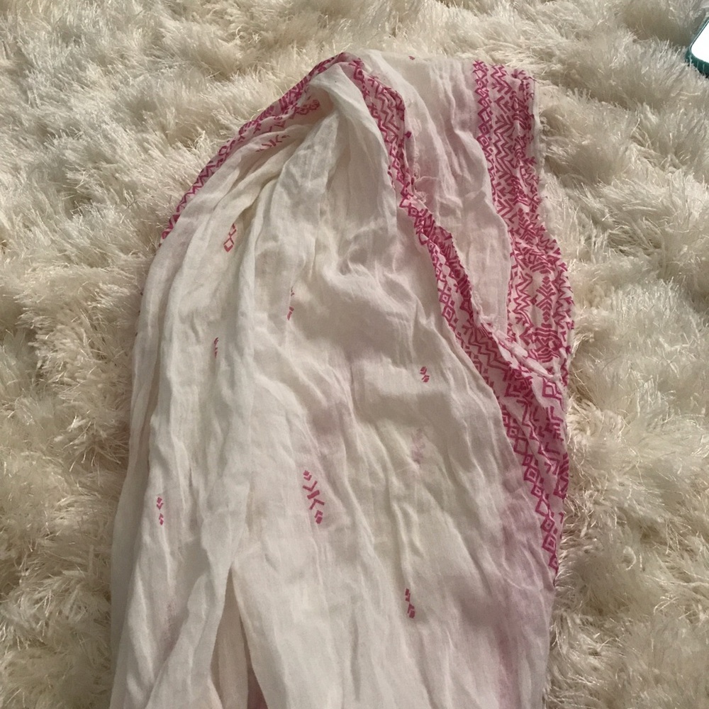 Infinity scarf! - Picture 2 of 2