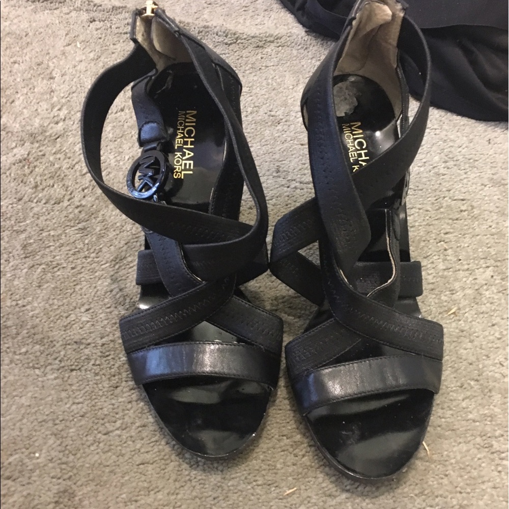 Michael Kors- strappy sandals- black