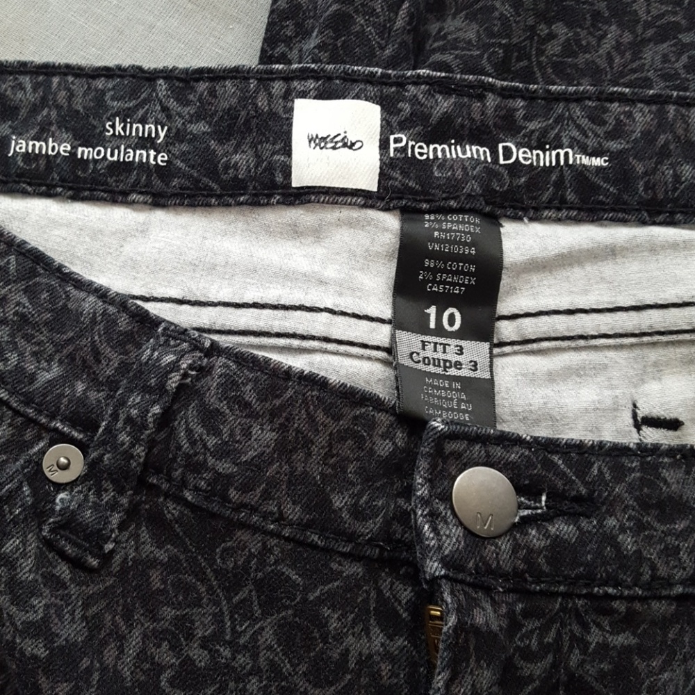 Mossimo skinny jeans