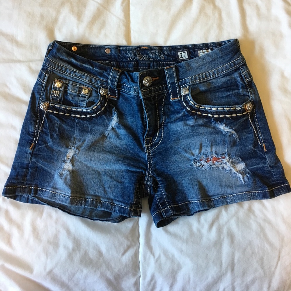 Miss Me jean shorts!