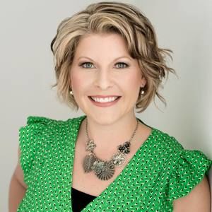 Meet your Posher, Christy