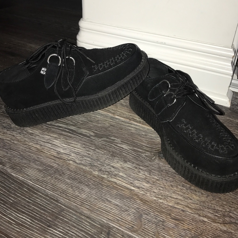 T.U.K black suede creeper