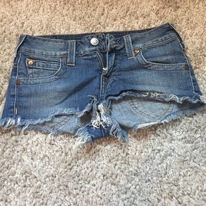 True religion SHORT SHORTS ‼️‼️ size 28