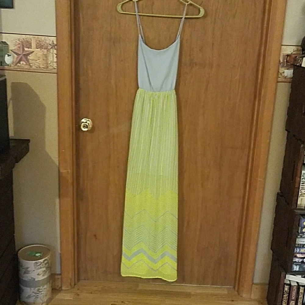 MAXI dress