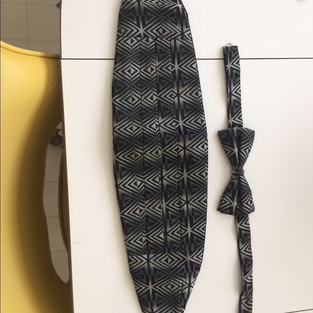 Cumberbund  and matching Bow tie