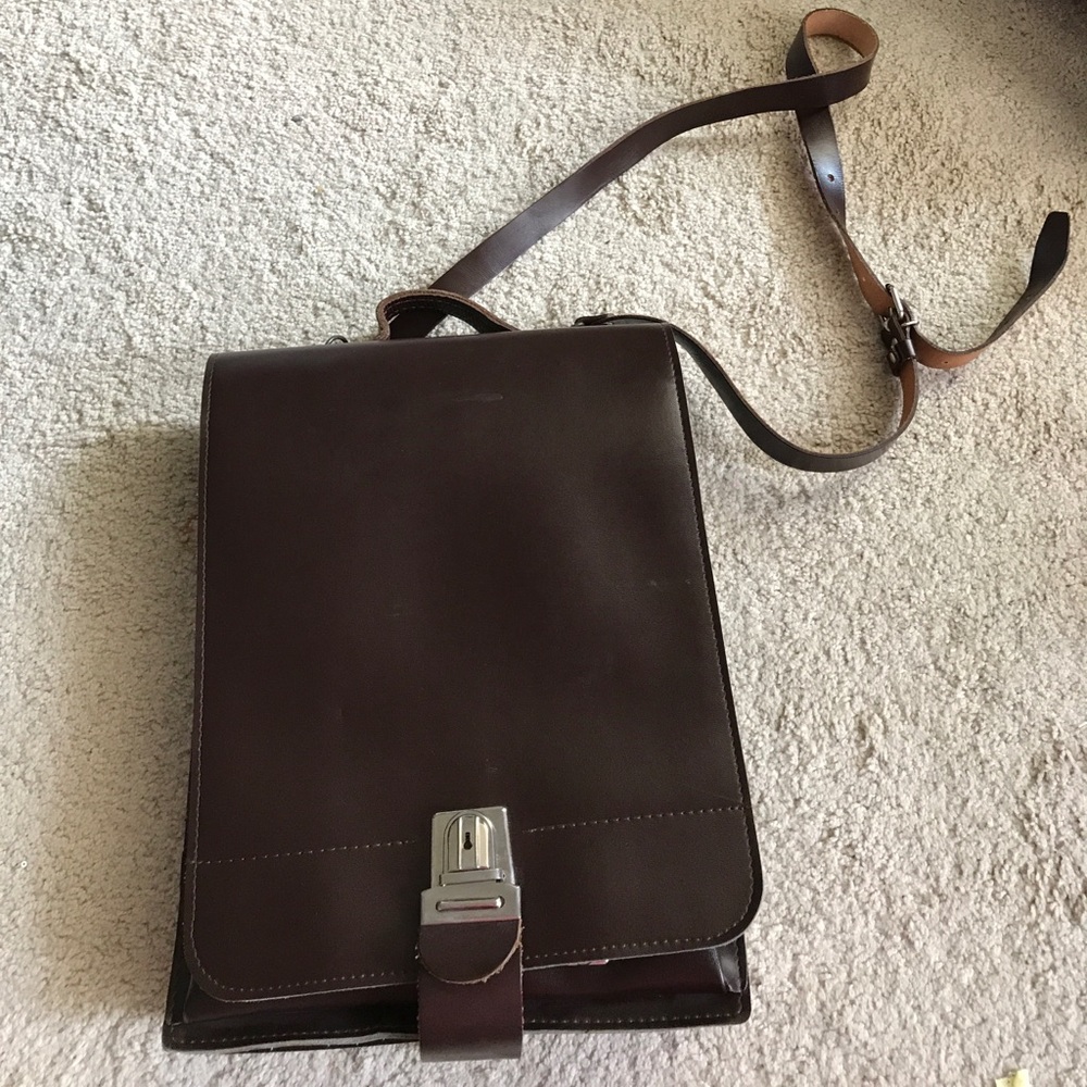 Vintage leather messenger bag