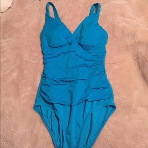 One piece bathing suit