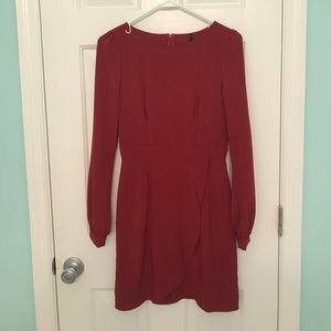 Long sleeve red dress