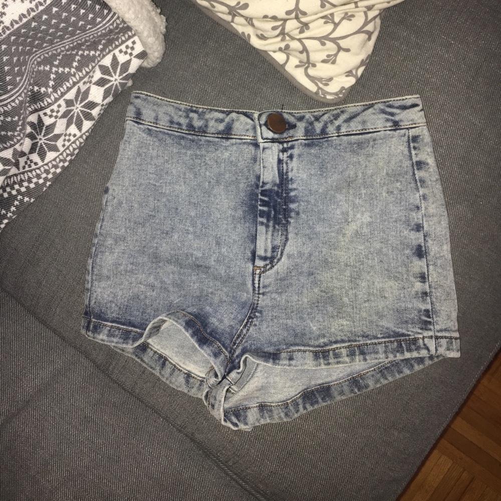 Super high waisted Topshop shorts