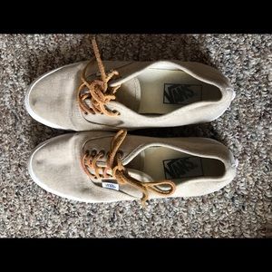 Tan VANS barely worn size 8