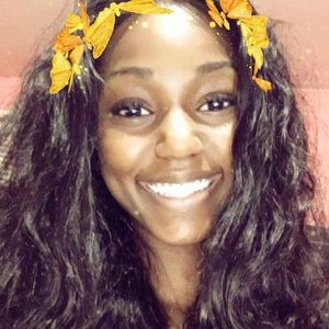 Meet your Posher, Indeya