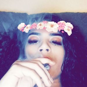 Meet your Posher, Melina