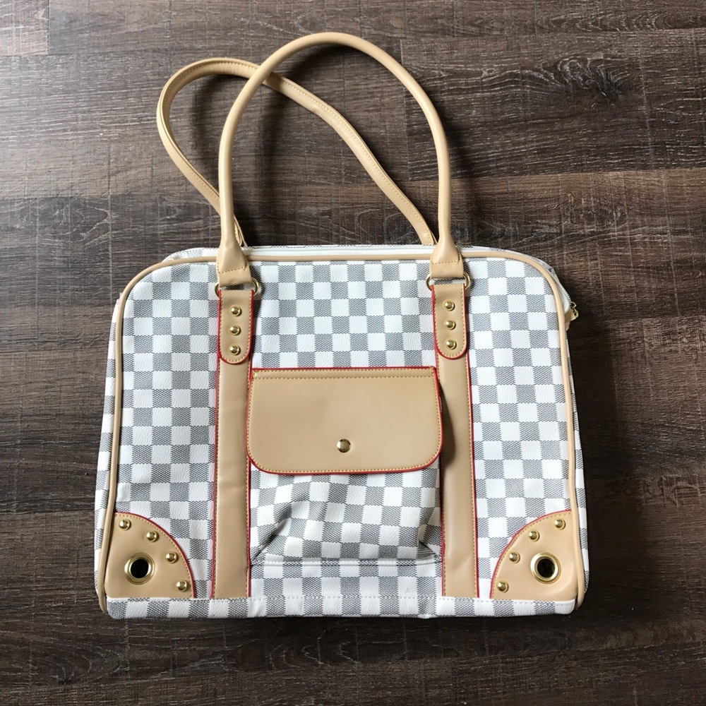 Stylish adorable checkered dog purse carrier