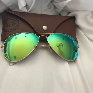 MIRRORED GREEN RAY BAN SUNGLASSES
