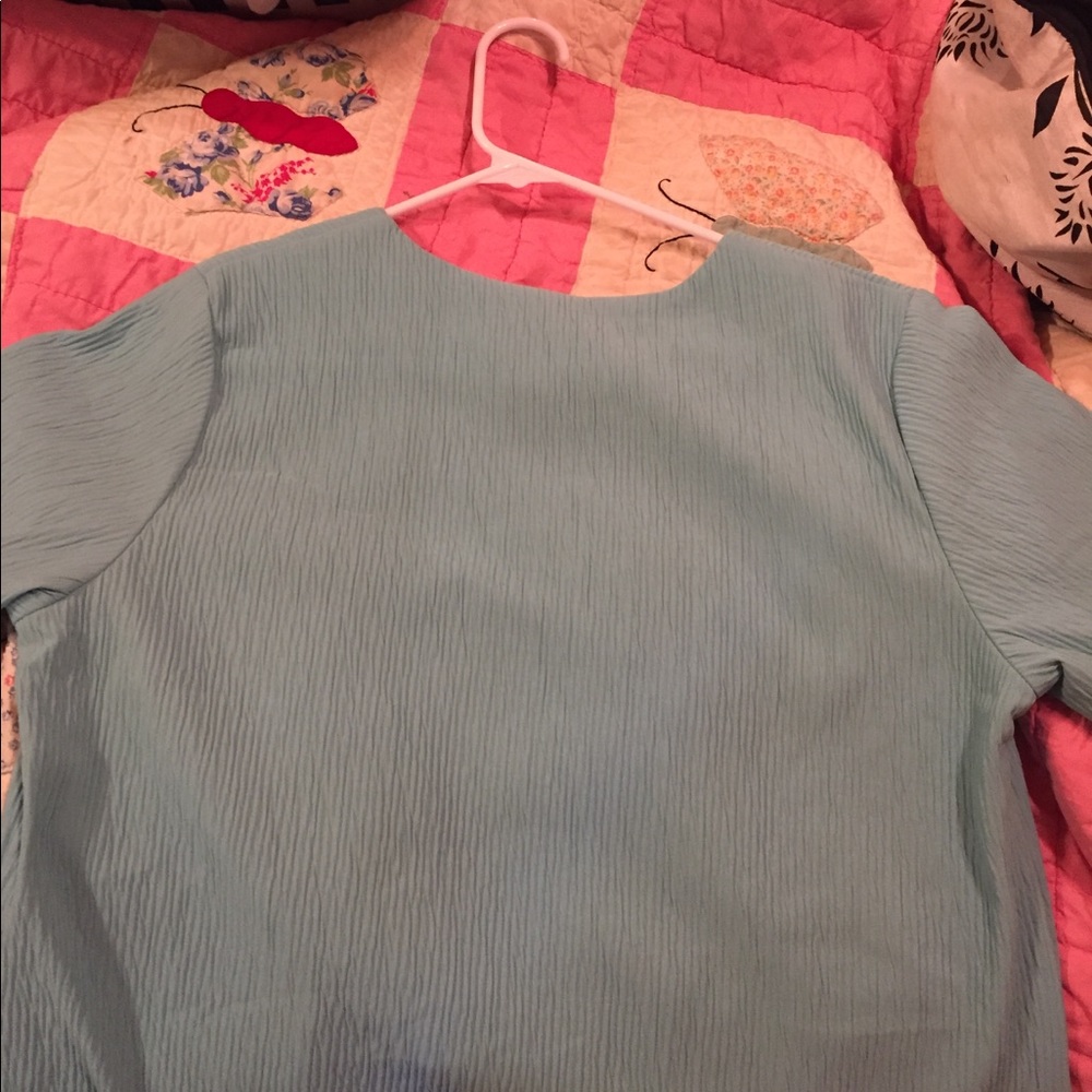 Shirt - Picture 4 of 5