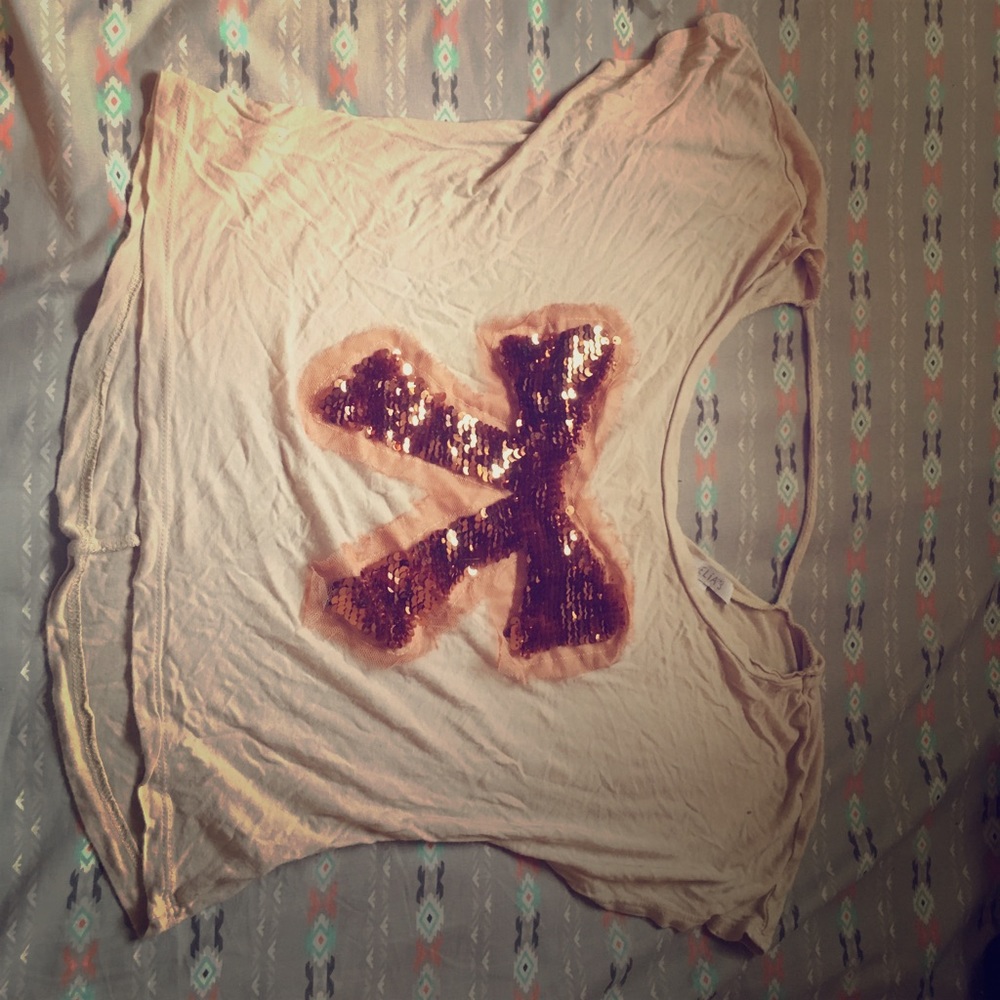 Fitted cropped shirt