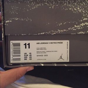 Air Jordan 11 Retro PREMIUM "Grey Suede"