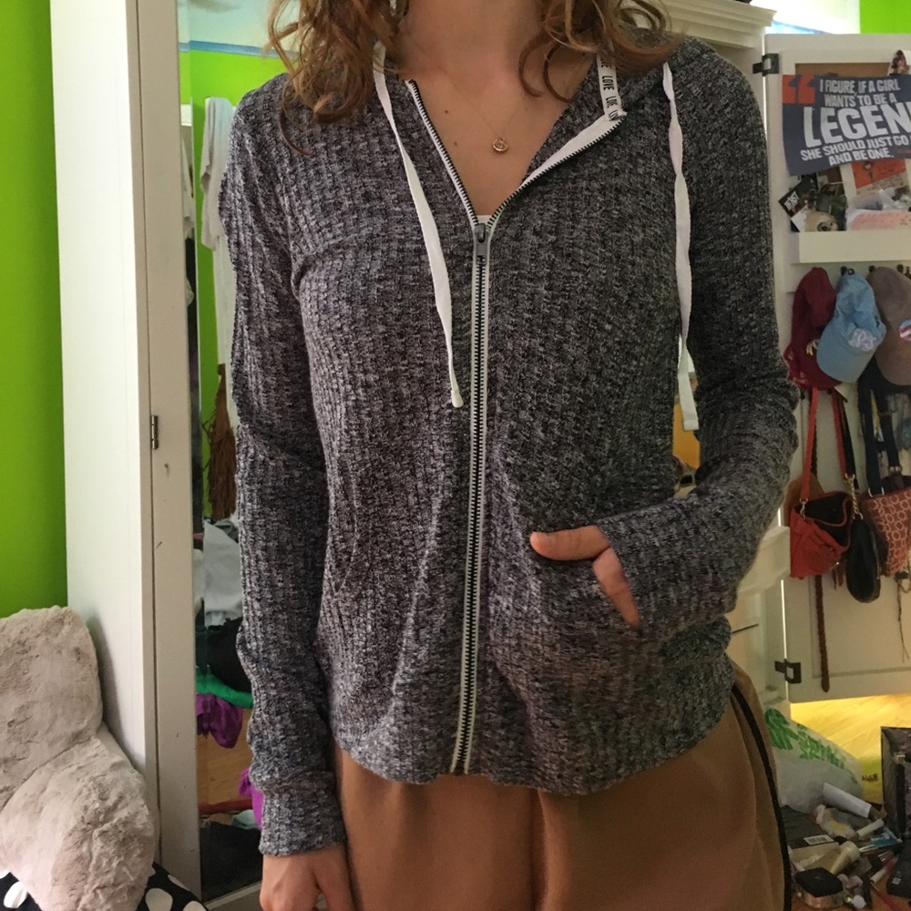 zip up jacket