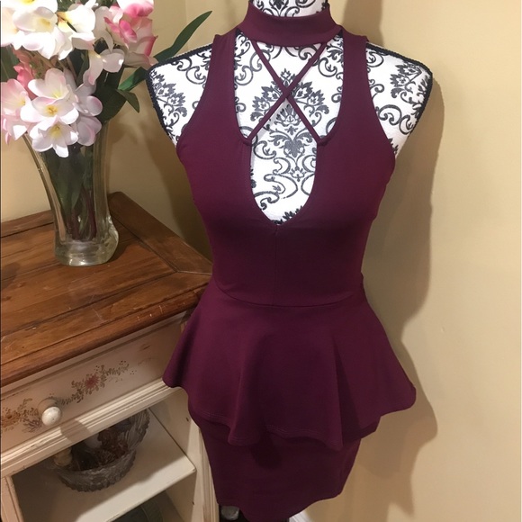 Charlotte Russe Dresses & Skirts - ⚫️ NWT peplum dress