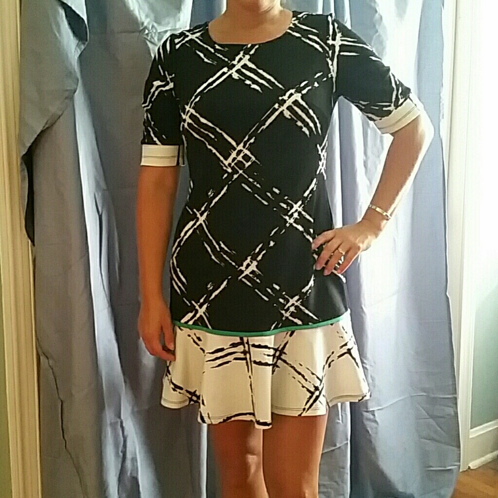 Robbie bee signature.  Worn once.