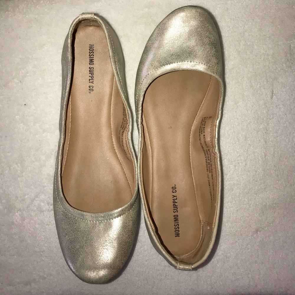 Gold Flats ✨