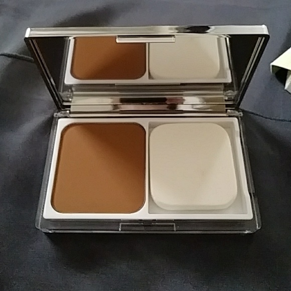 Clinique acne powder 24 golden lipstick & shadow - Picture 2 of 4