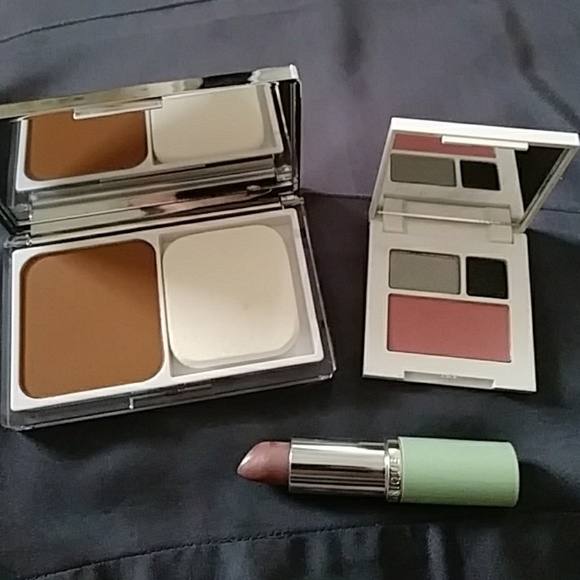 Clinique acne powder 24 golden lipstick & shadow - Picture 1 of 4