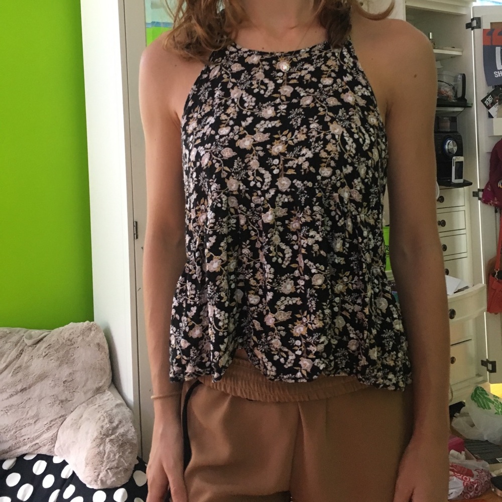 floral tank top