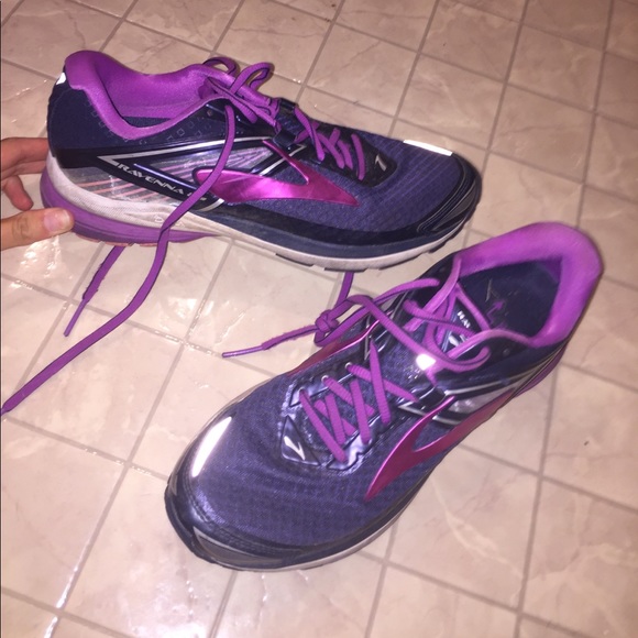 BROOKS RUNNING SHOES - Picture 1 of 5