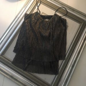 ✨NWT✨ MM Couture Shimmer Top