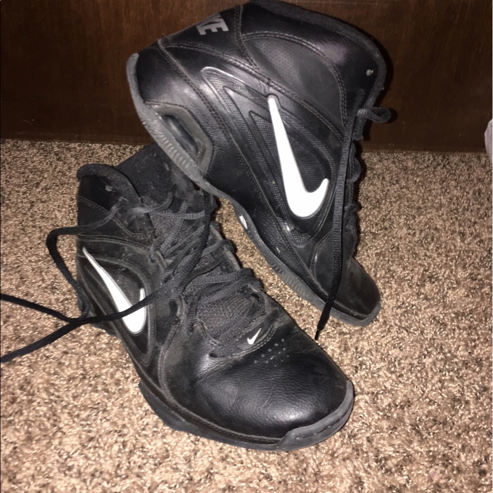 Black Nike Air Visi Pro 3 Women's basketball shoes