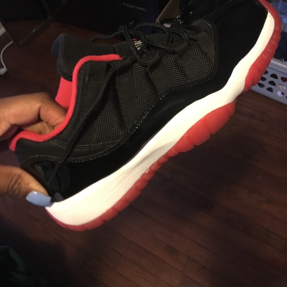 I only wore them once. I need a bigger size