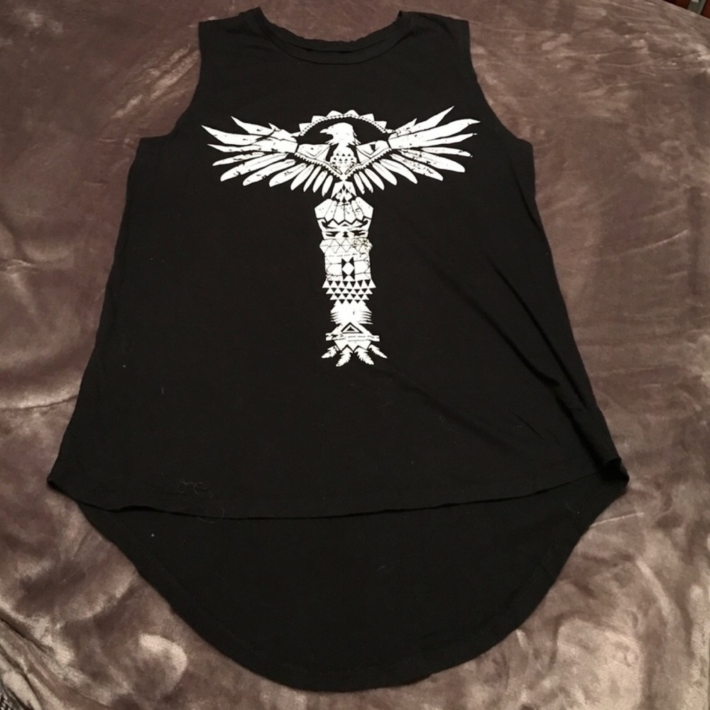 Tribal muscle tee