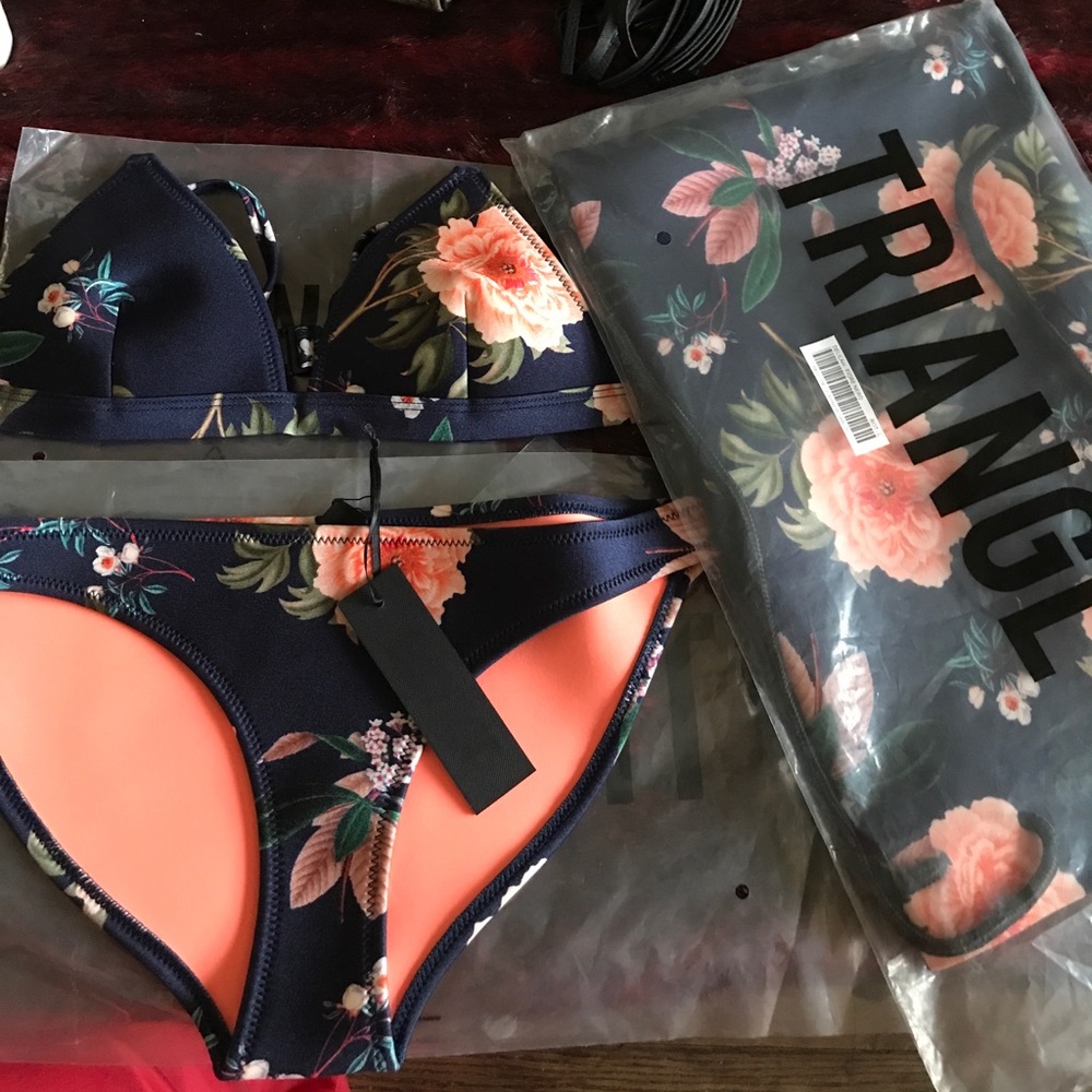 ✨Triangle Swim Wear✨