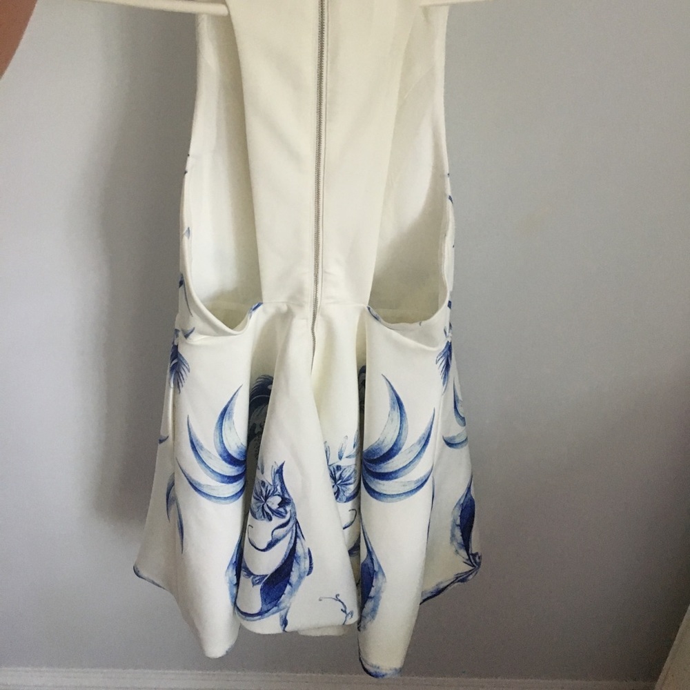 Keepsake dress - Picture 2 of 4