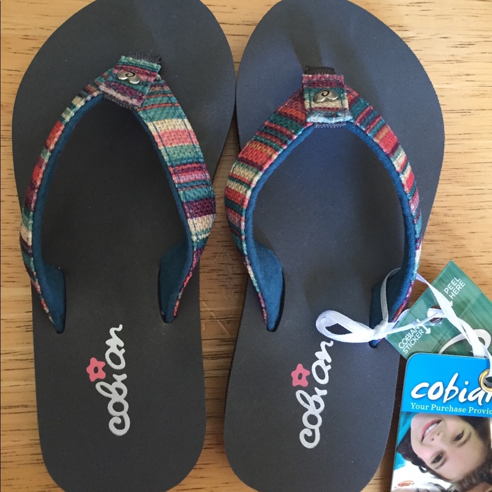 Cobian girls sandals
