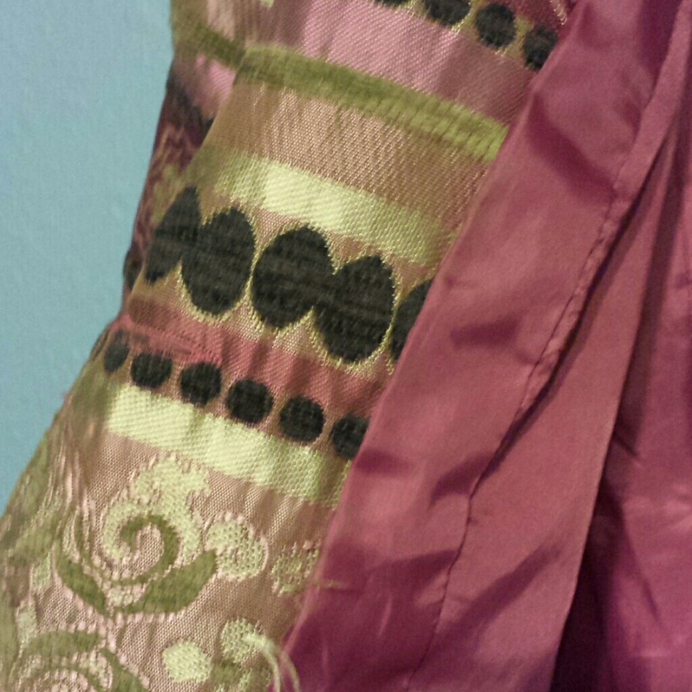 Blazer - Picture 2 of 6