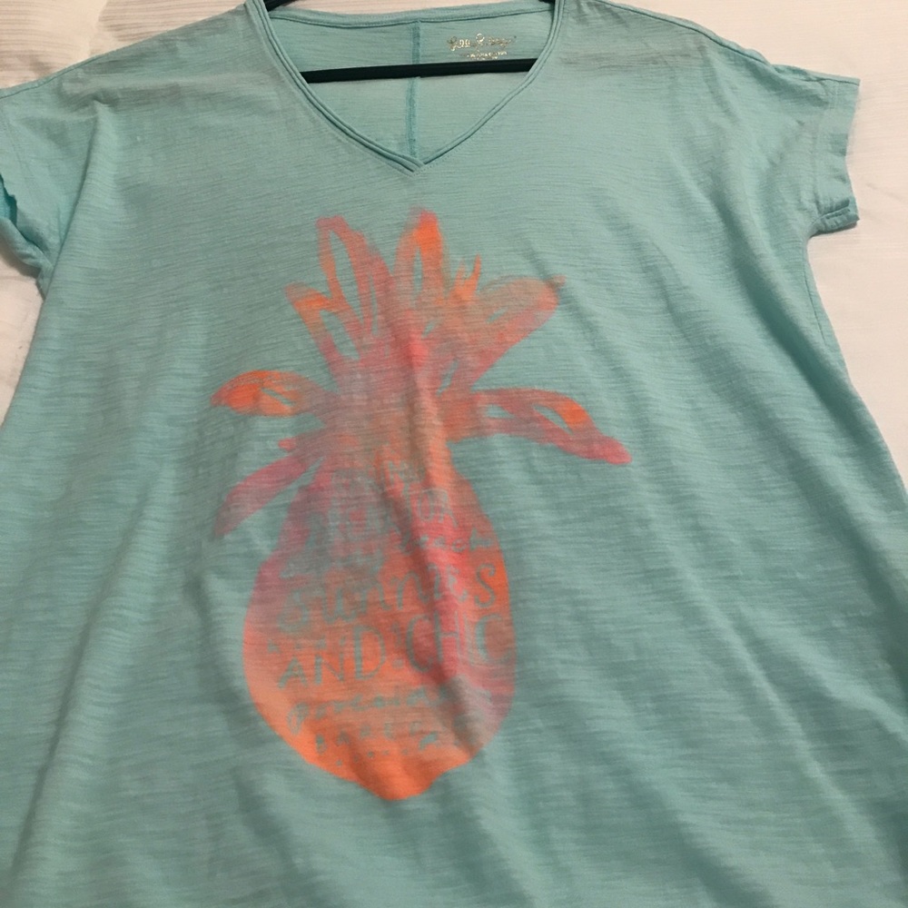 Lilly Pulitzer tee