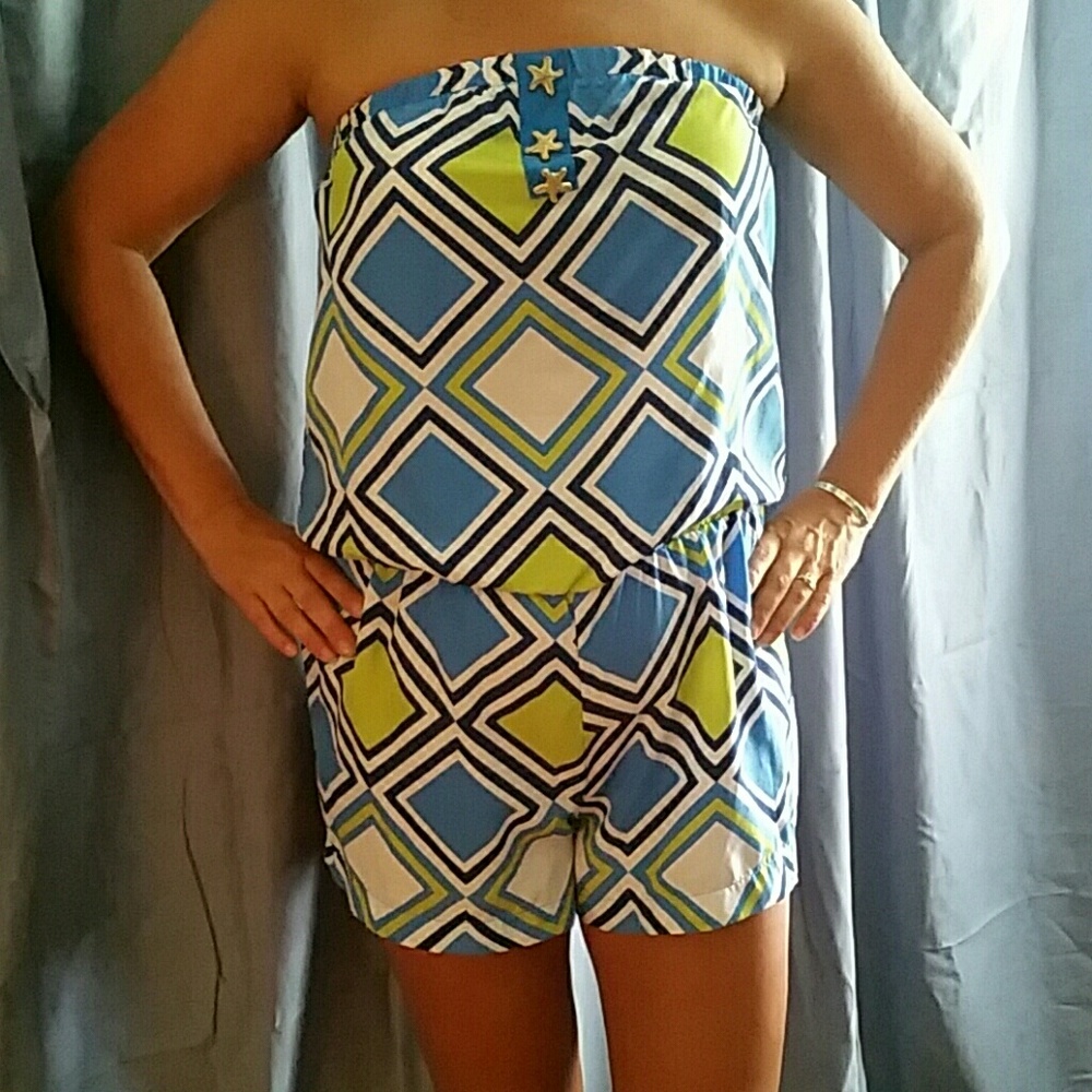 NWOT Romper. Super cute and sexy for Summer.