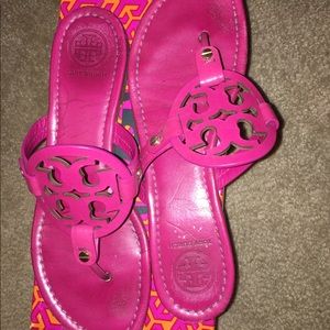 Hot pink Lilly Pulitzer Sandal