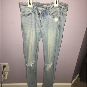 Hollister jeggings. 3 Pairs included