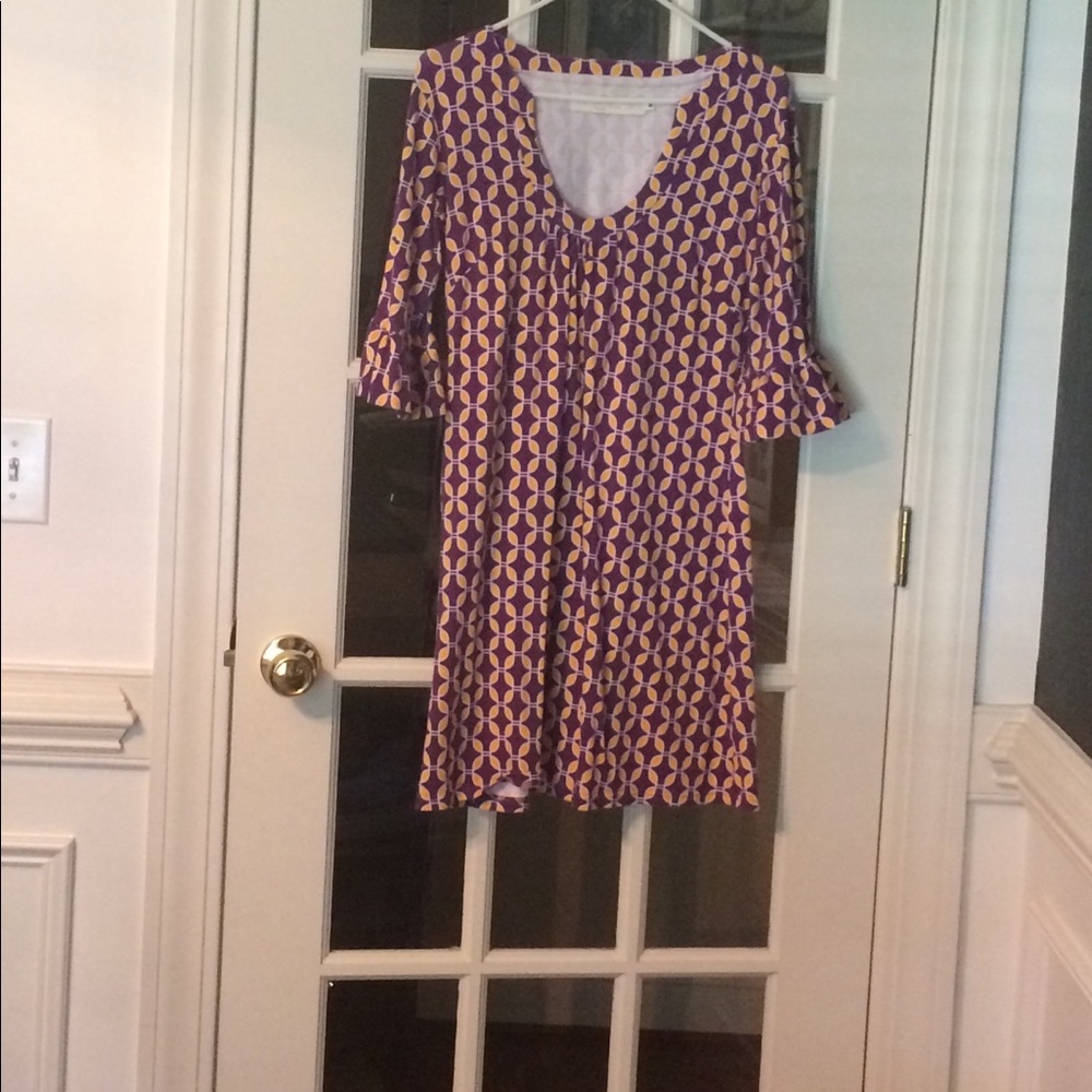 Bell sleeve dress 🌺