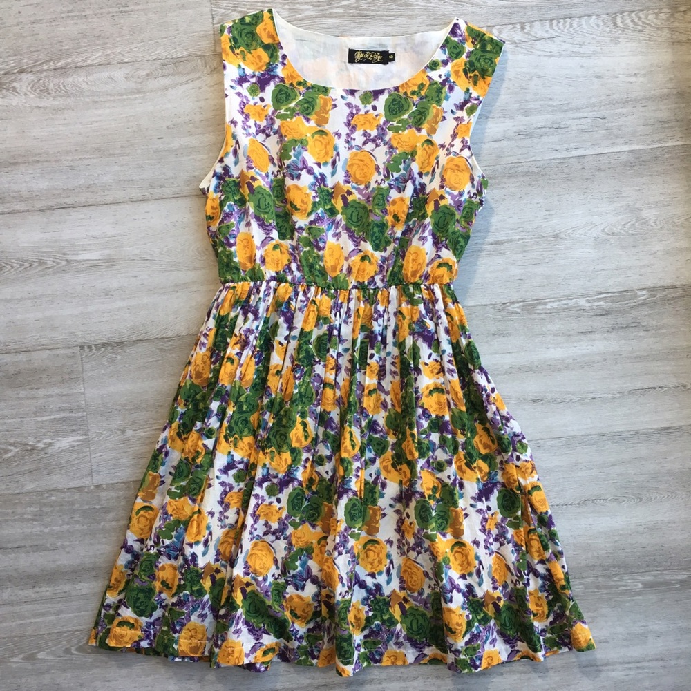 Floral Sleeveless Summer Dress