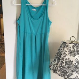 Sleeveless dress