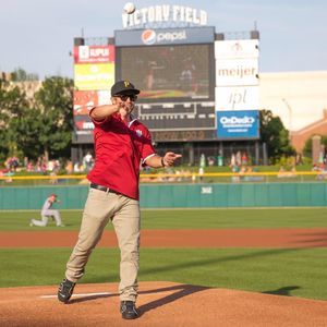 Meet your Posher, Mitchell