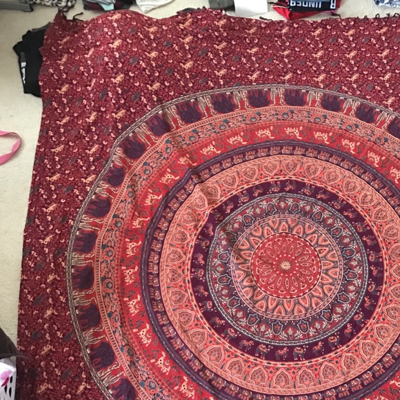 Tapestries - Picture 2 of 3