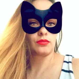 Meet your Posher, Nuvia